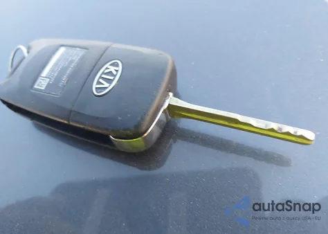 2013 Kia Soul + from USA, damaged, VIN KNDJT2A64D7538143